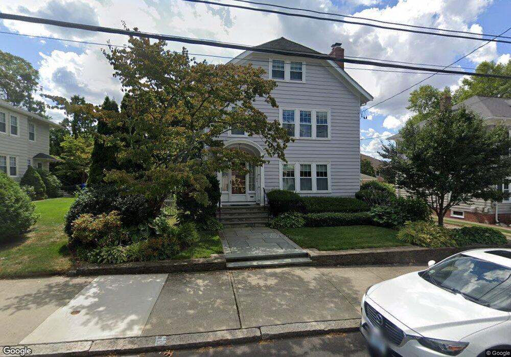 134 Ridge St, Pawtucket, RI 02860 - photo 1