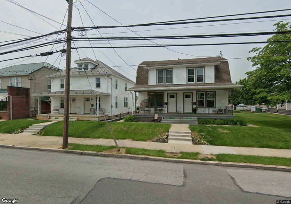 561 S 4th St, Chambersburg, PA 17201 - photo 1