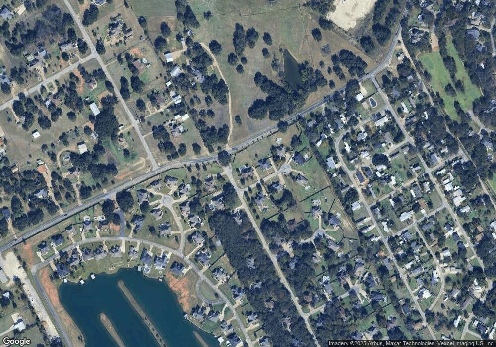 4400 Shallow Creek Ct, Granbury, TX 76049 - photo 1