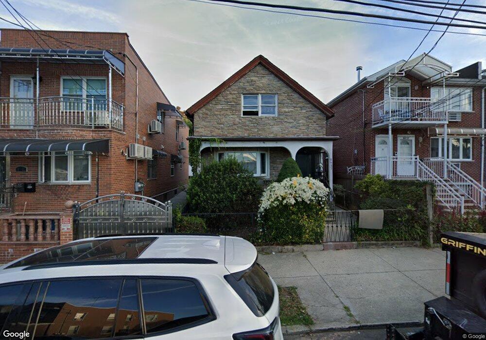 6655 Jay Ave, Maspeth, NY 11378 - photo 1