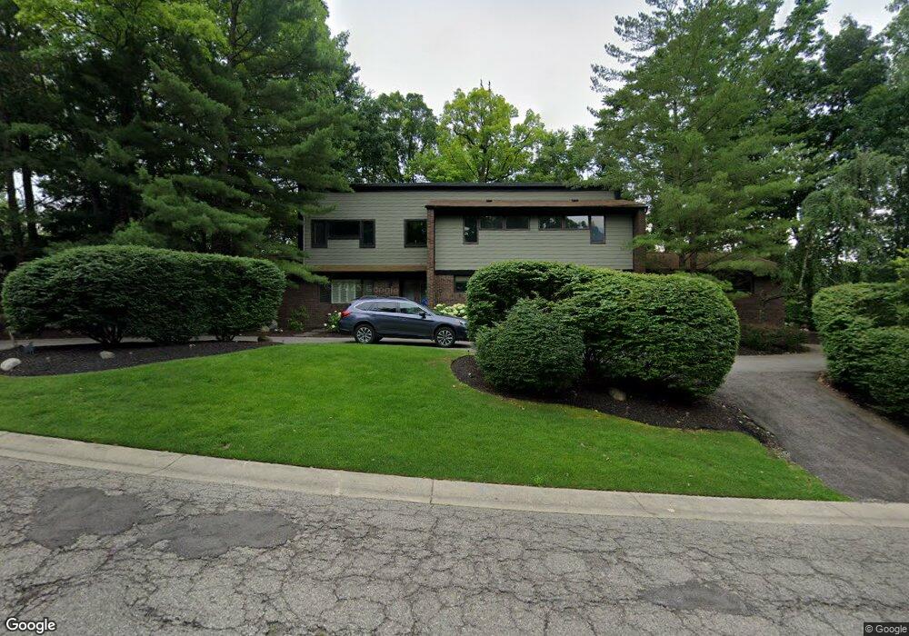 4430 Rolling Pine Dr, West Bloomfield, MI 48323 - photo 1