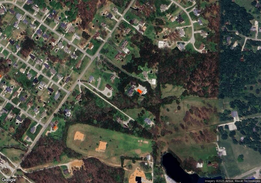 888 Greenbriar Rd, Mount Washington, KY 40047 - photo 1