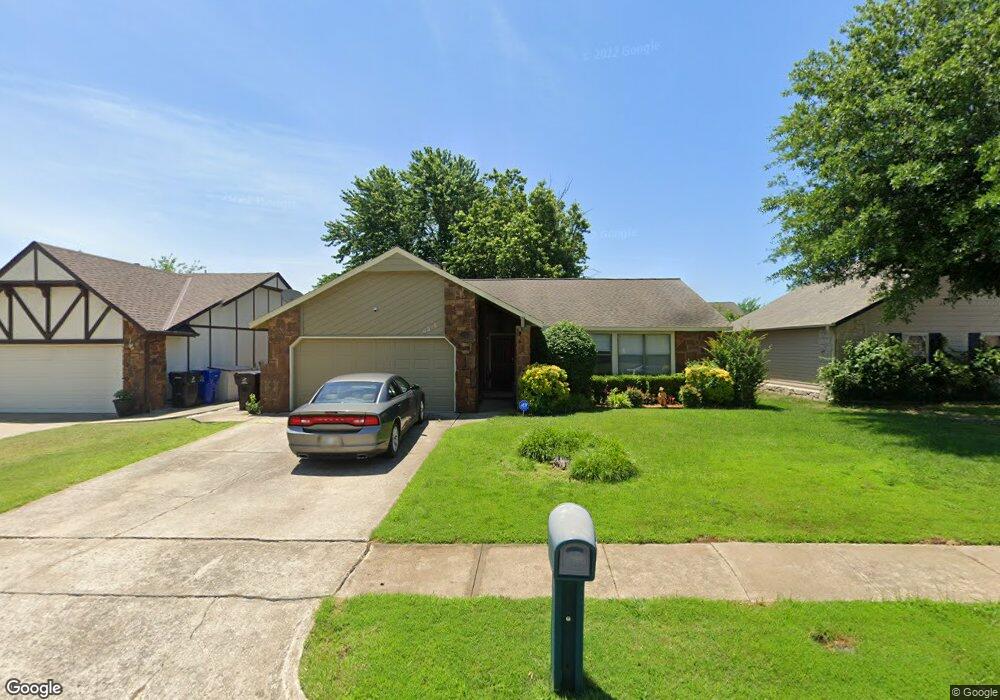 4515 W Madison Place, Broken Arrow, OK 74012 - photo 1