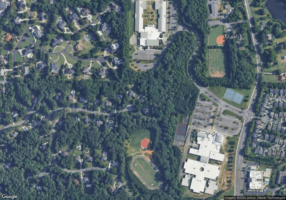 565 Abernathy Oaks Way, Alpharetta, GA 30004 - photo 1