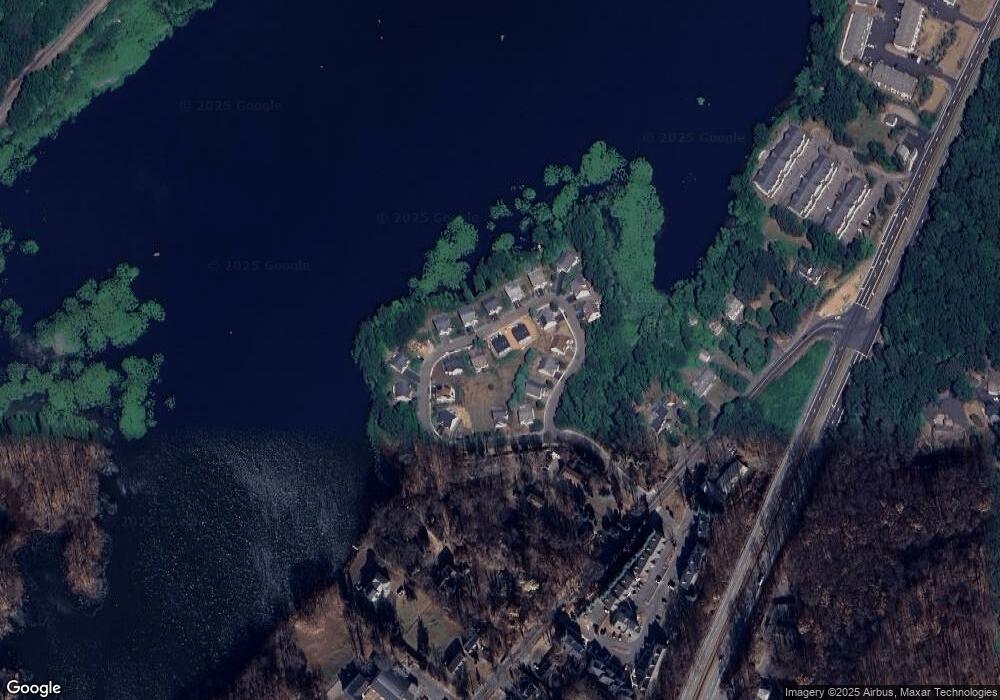 116 Silver Island Way unit 8, Berlin, CT 06037 - photo 1