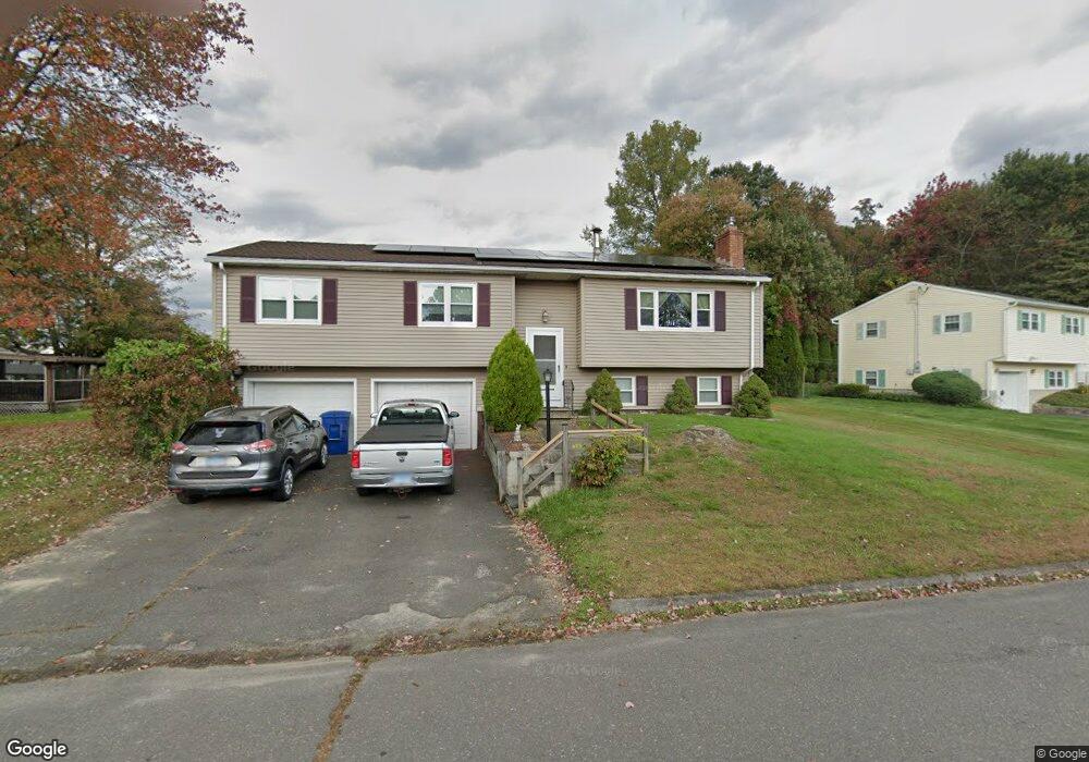 13 Darren Ct, Waterbury, CT 06708 - photo 1