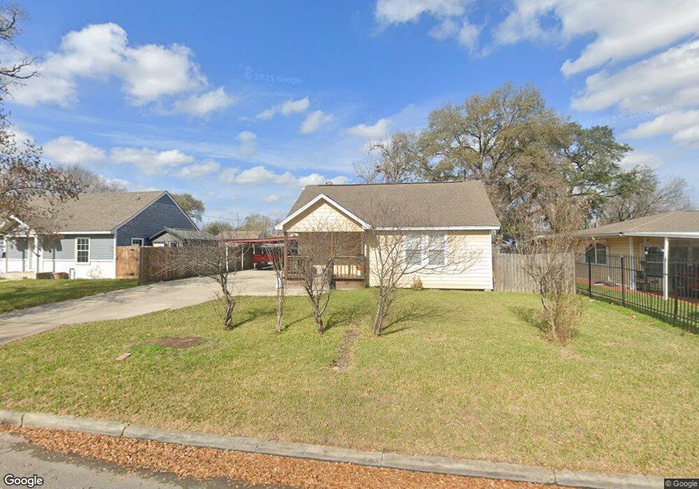 7505 Kingsley St, Houston, TX 77087 - photo 1