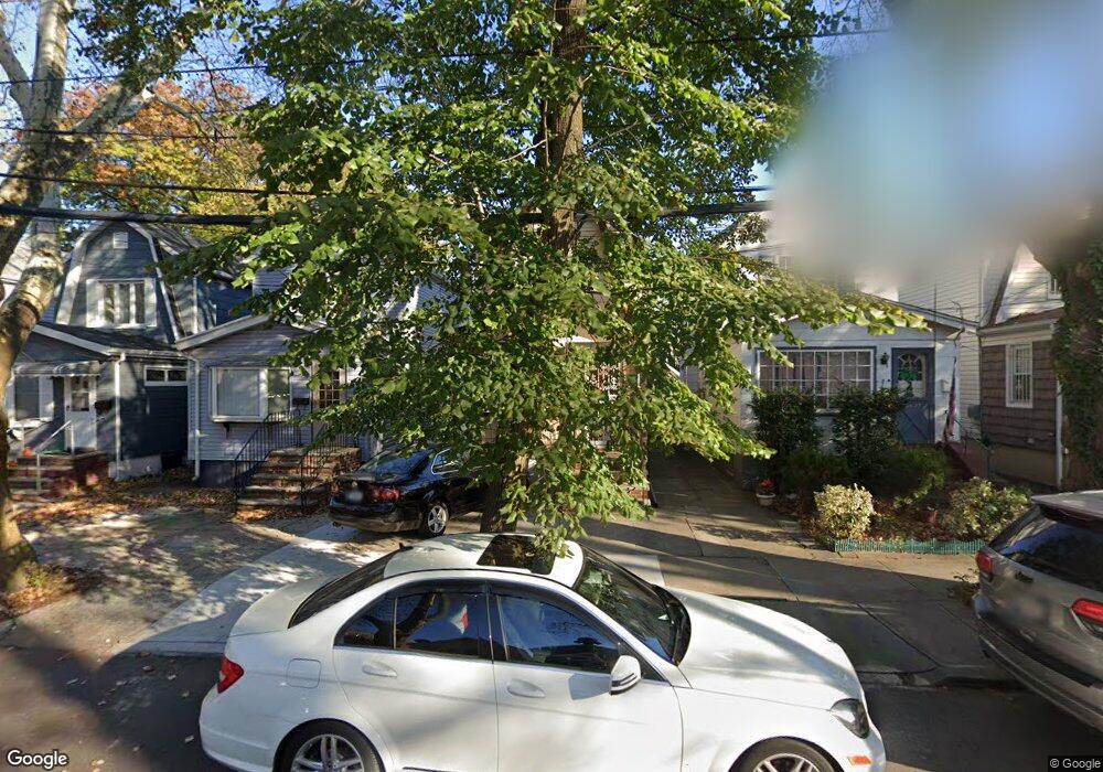 6827 Nansen St, Forest Hills, NY 11375 - photo 1