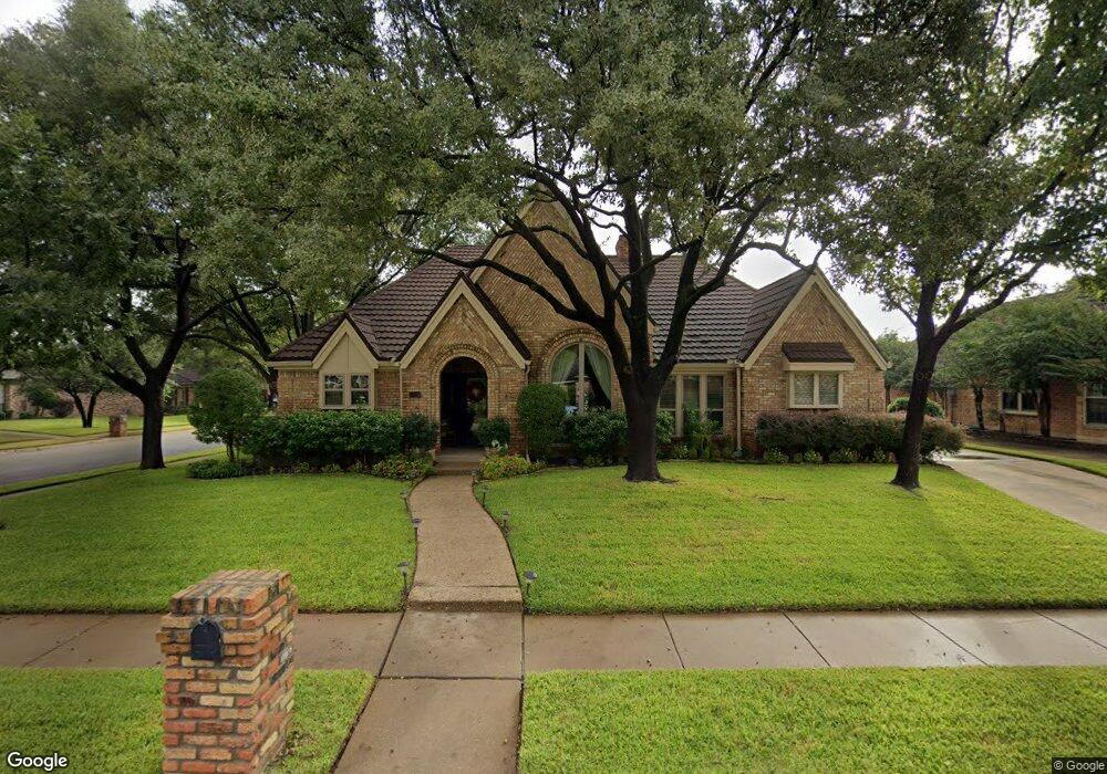 1740 Woodhill Ct, Bedford, TX 76021 - photo 1
