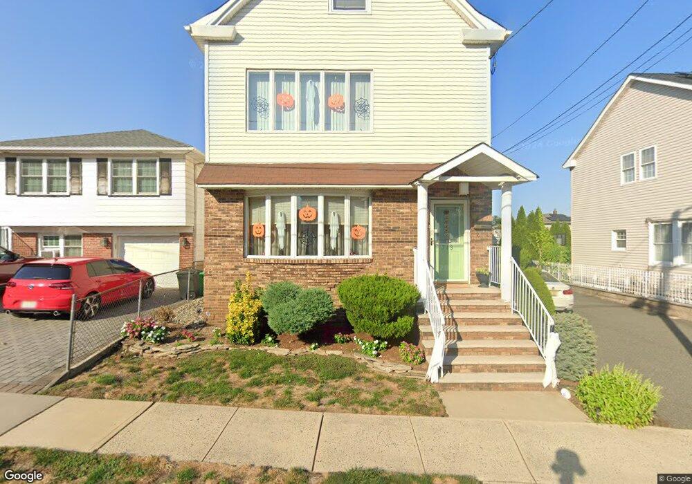 713 Bloomfield Place, Lyndhurst, NJ 07071 - photo 1