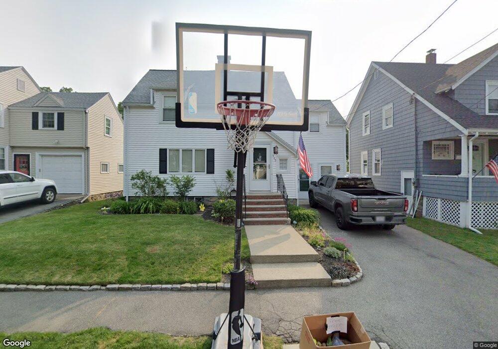 143 Aspen Rd, Swampscott, MA 01907 - photo 1