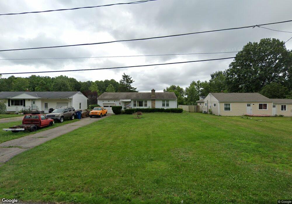 40935 Myrtle Ct, Elyria, OH 44035 - photo 1