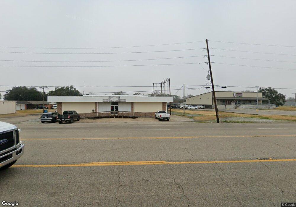 404 Canal St, Delcambre, LA 70528 - photo 1