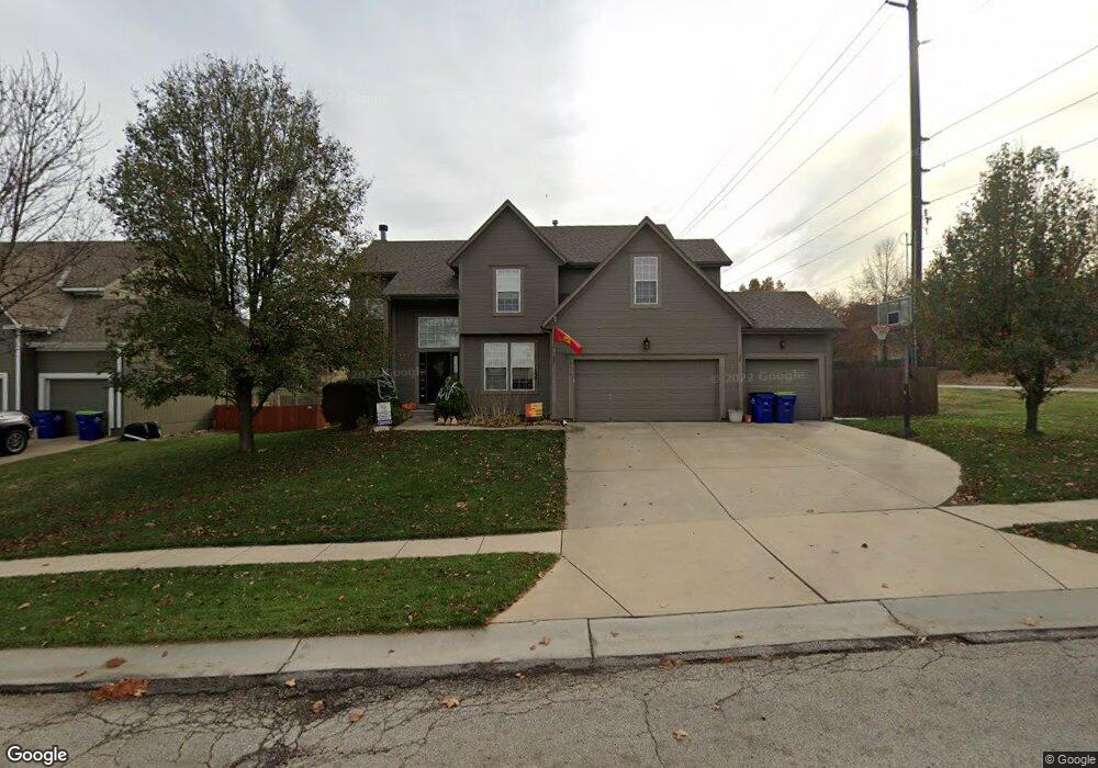 21415 W 54th St, Shawnee, KS 66218 - photo 1