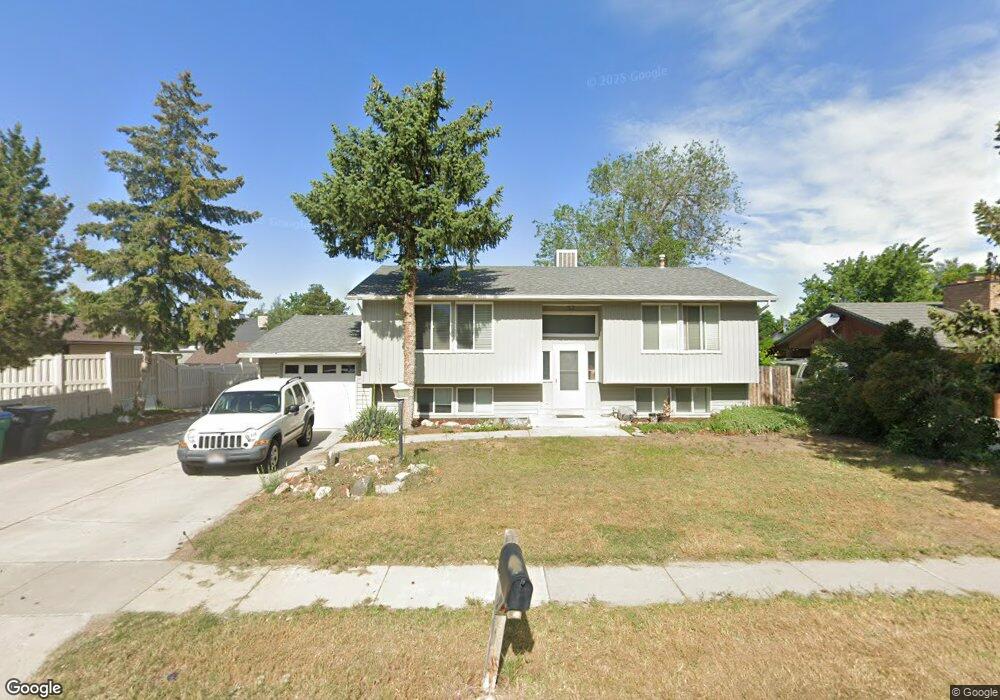 8634 Spartan Dr, Sandy, UT 84094 - photo 1