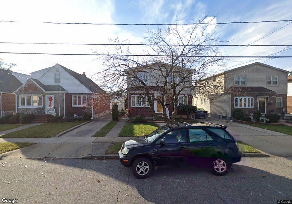 282 Cherry Ln, Floral Park, NY 11001 - photo 1