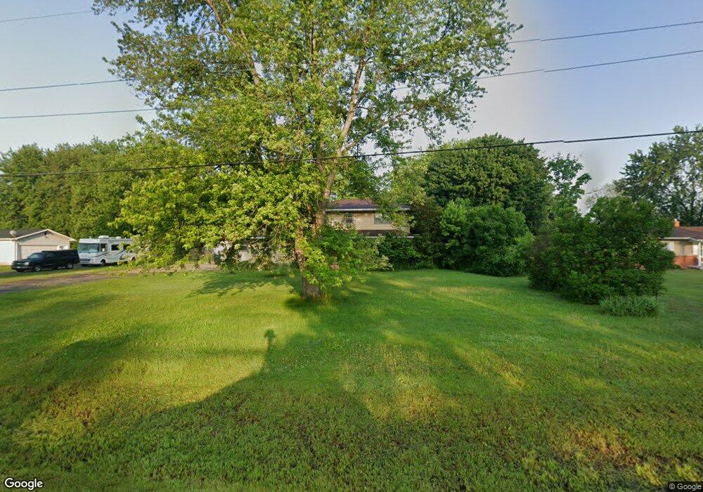 686 Thomas J Dr, Flint, MI 48506 - photo 1