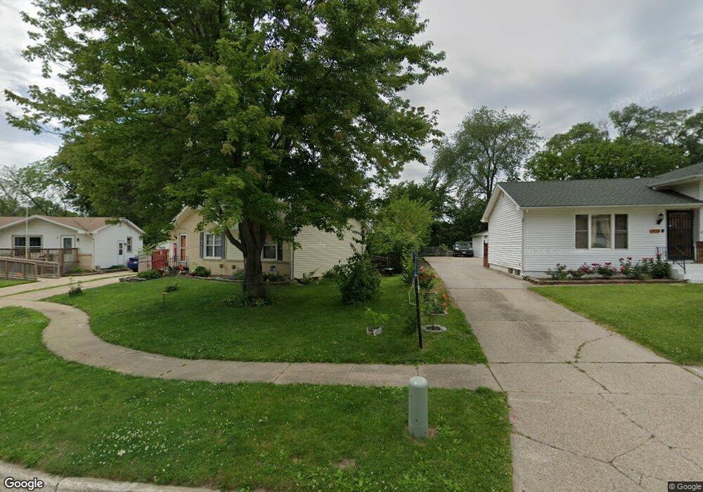1002 E 40th St, Des Moines, IA 50317 - photo 1
