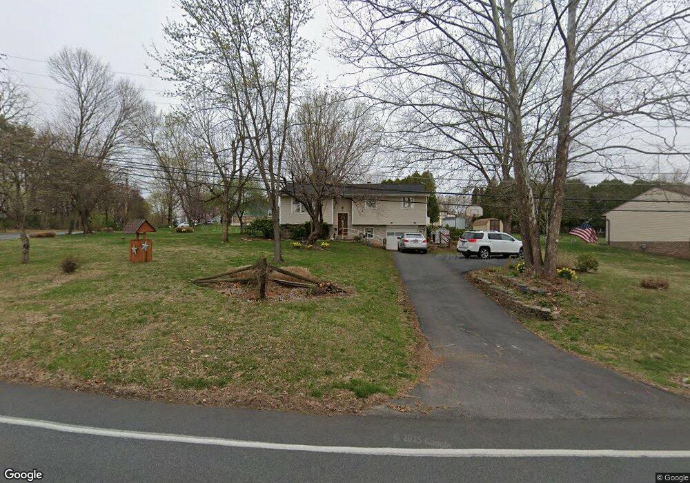 5415 E Lorane Rd, Reading, PA 19606 - photo 1