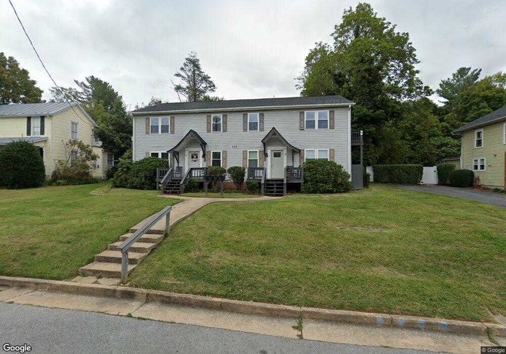 512 Locust Ave, Waynesboro, VA 22980 - photo 1