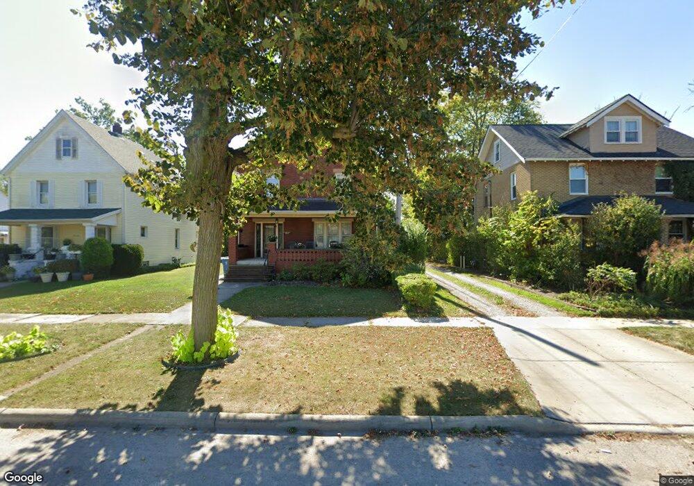 2212 E 30th St, Lorain, OH 44055 - photo 1