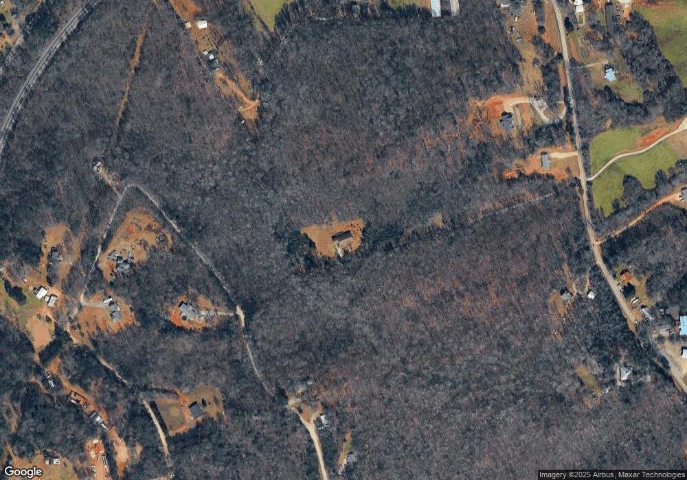 1961 Moccasin Gap Rd, Lula, GA 30554 - photo 1