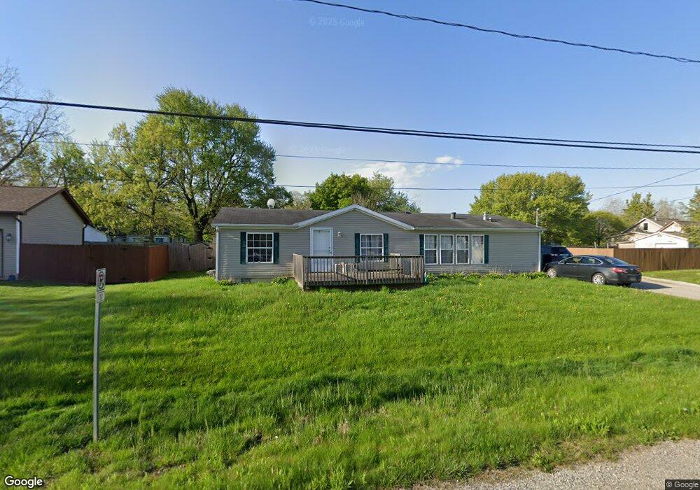 1020 Mckinley Blvd, Flint, MI 48507 - photo 1