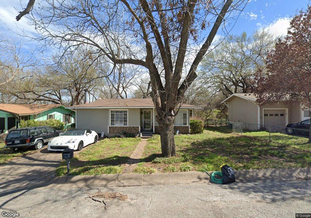 1219 S Lamar St, Weatherford, TX 76086 - photo 1