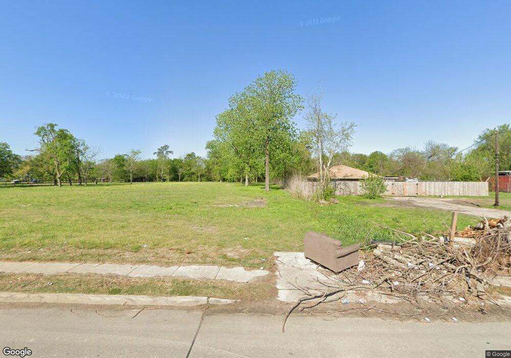 7947 Lockwood Dr, Houston, TX 77016 - photo 1