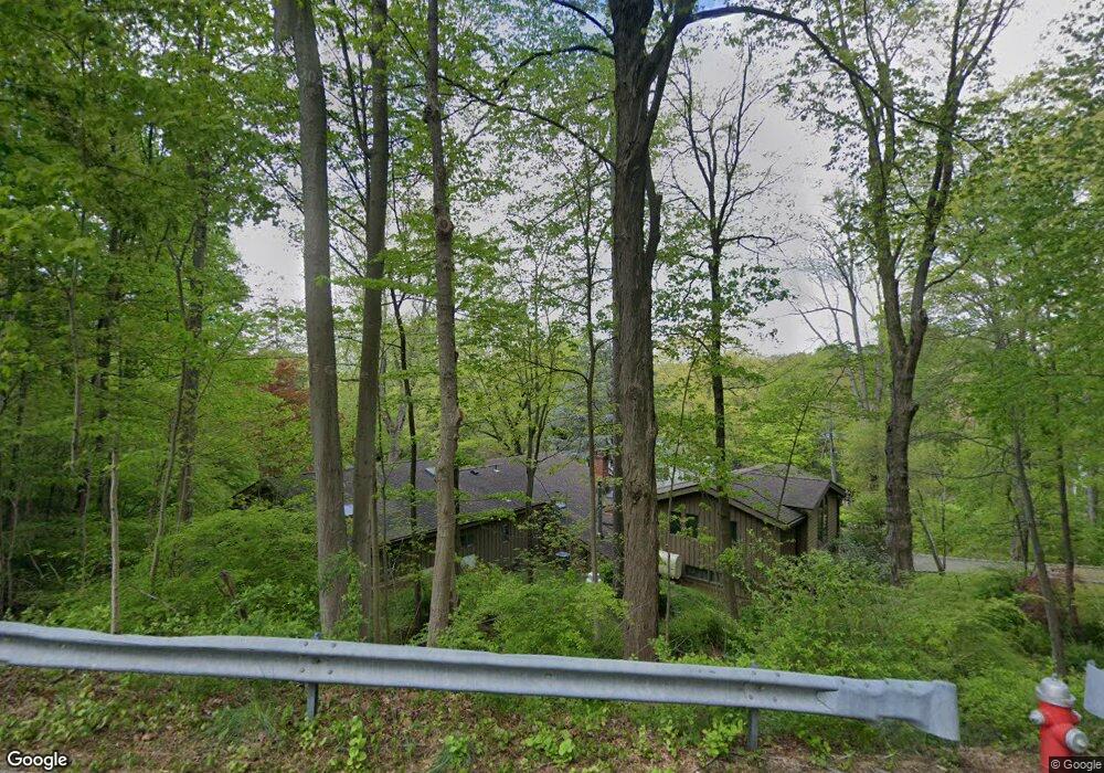 10 Deerfield Ln S, Pleasantville, NY 10570 - photo 1