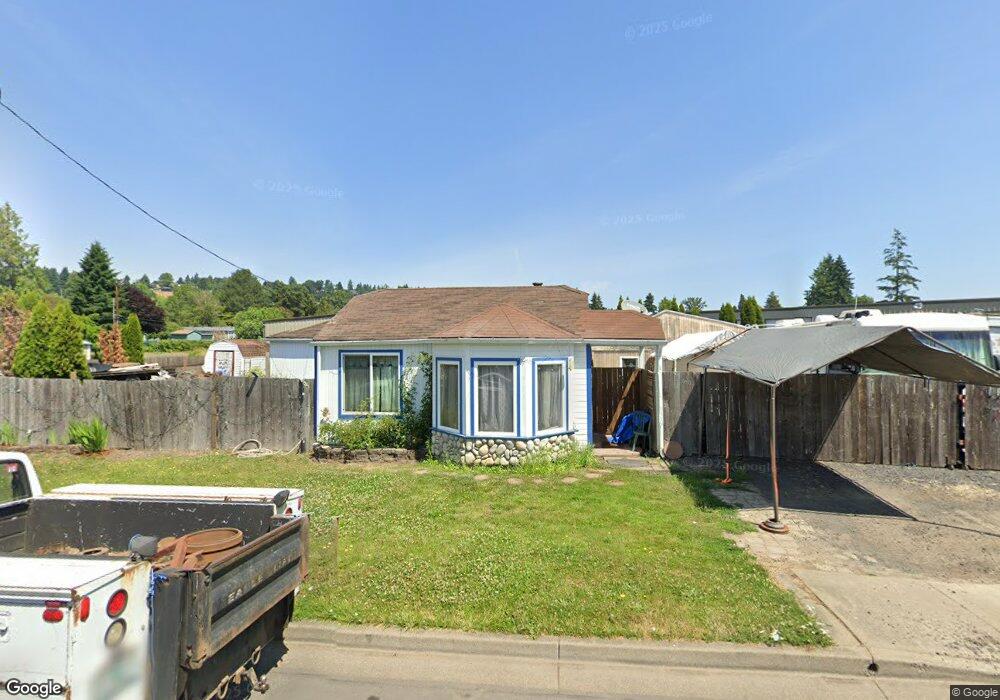 360 SW 11th St, Dundee, OR 97115 - photo 1