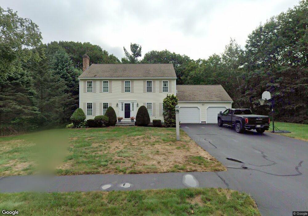 217 Sycamore Dr, Holden, MA 01520 - photo 1