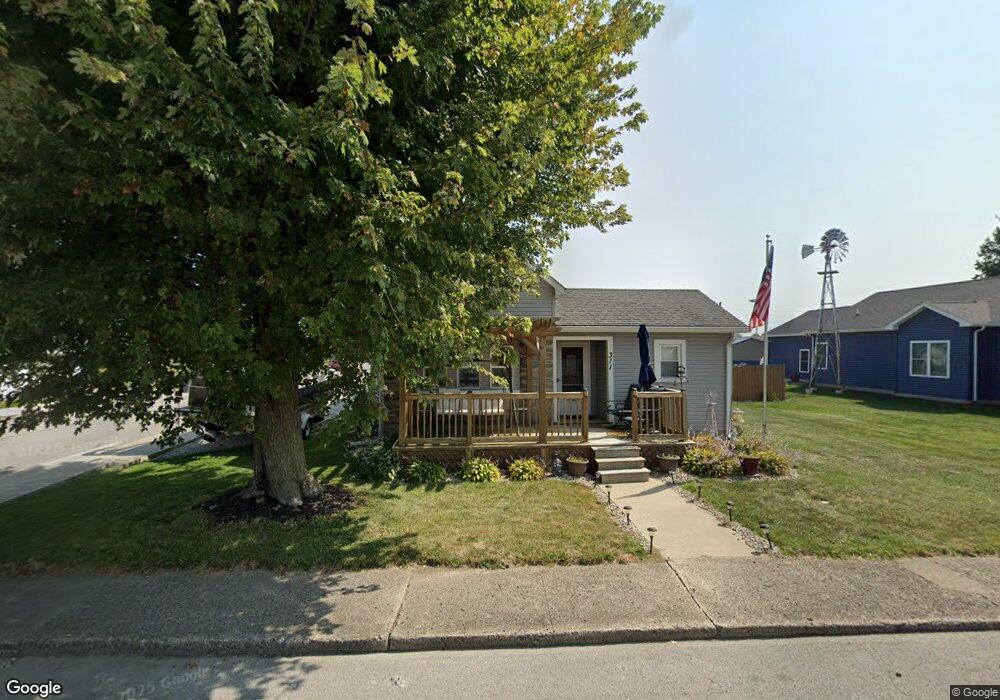 311 Poplar St, Tipton, IN 46072 - photo 1