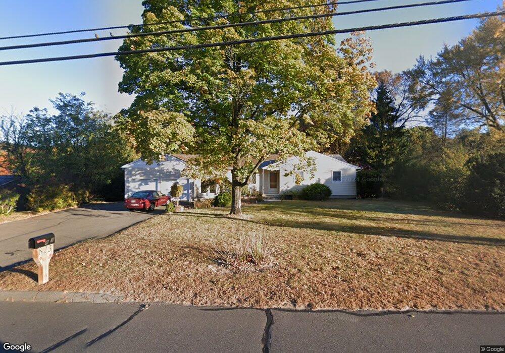 823 Prospect St, Plantsville, CT 06479 - photo 1