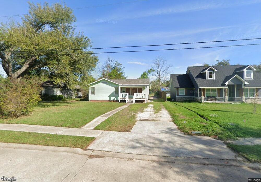 128 W Claude St, Lake Charles, LA 70605 - photo 1