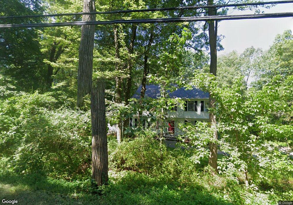 138 Pumpkin Hill Rd, New Milford, CT 06776 - photo 1