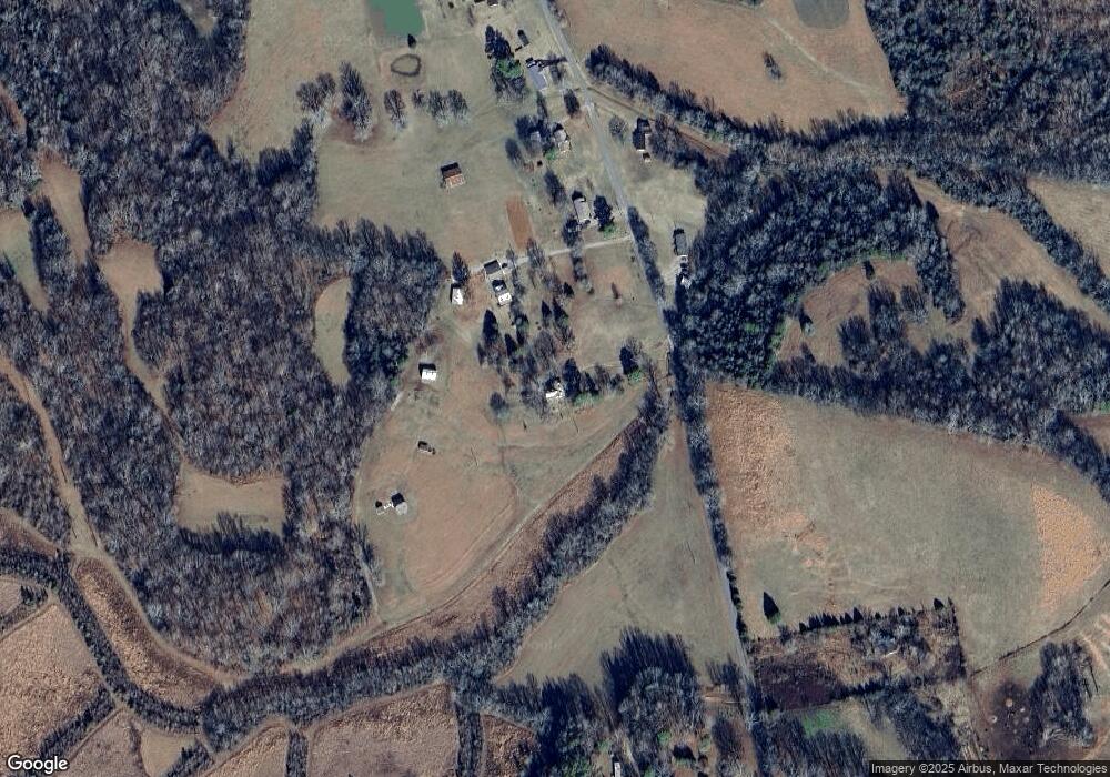 885 Liberty Rd, Prospect, TN 38477 - photo 1