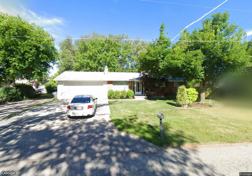 10440 S 3010 W, South Jordan, UT 84095 - photo 1