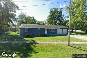 213 W Locust St, Ashmore, IL 61912