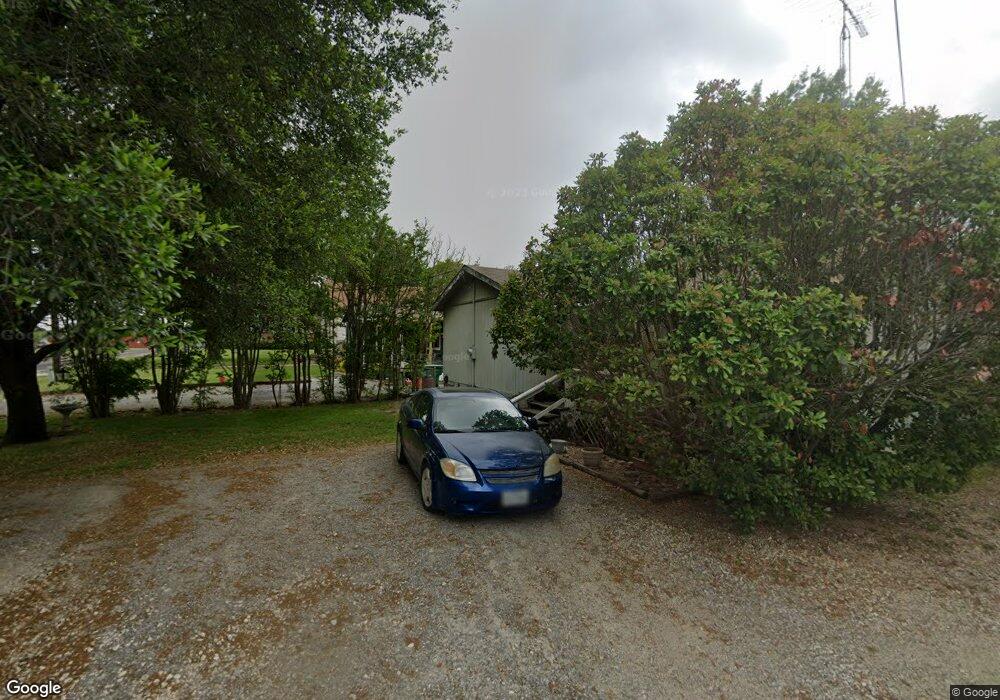 202 Franklin Ave, Pottsboro, TX 75076 - photo 1