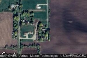 609 6th St, Elma, IA 50628