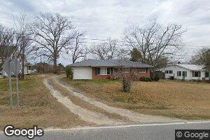 615 Wommack Ave, Soperton, GA 30457