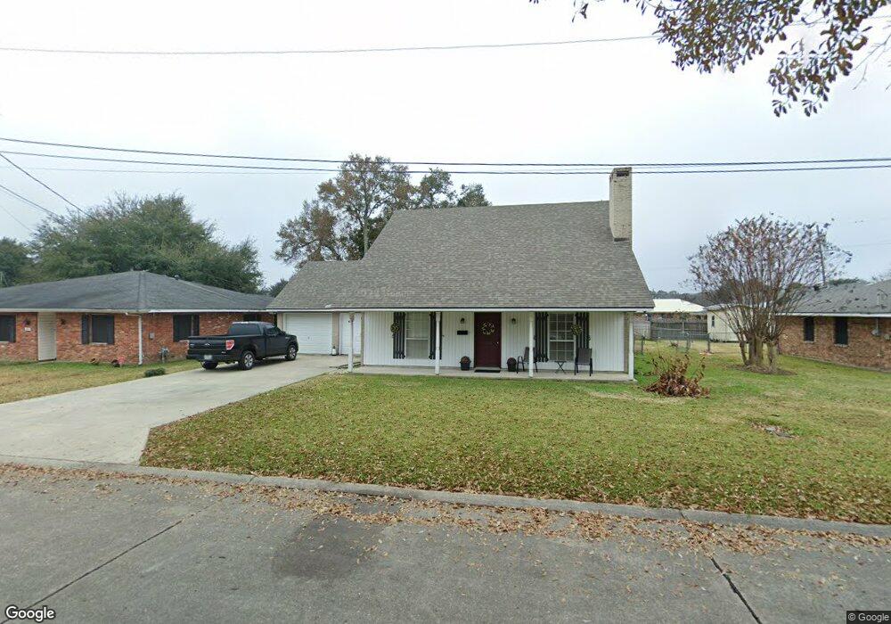 203 W Gibbs Ln, New Iberia, LA 70560 - photo 1