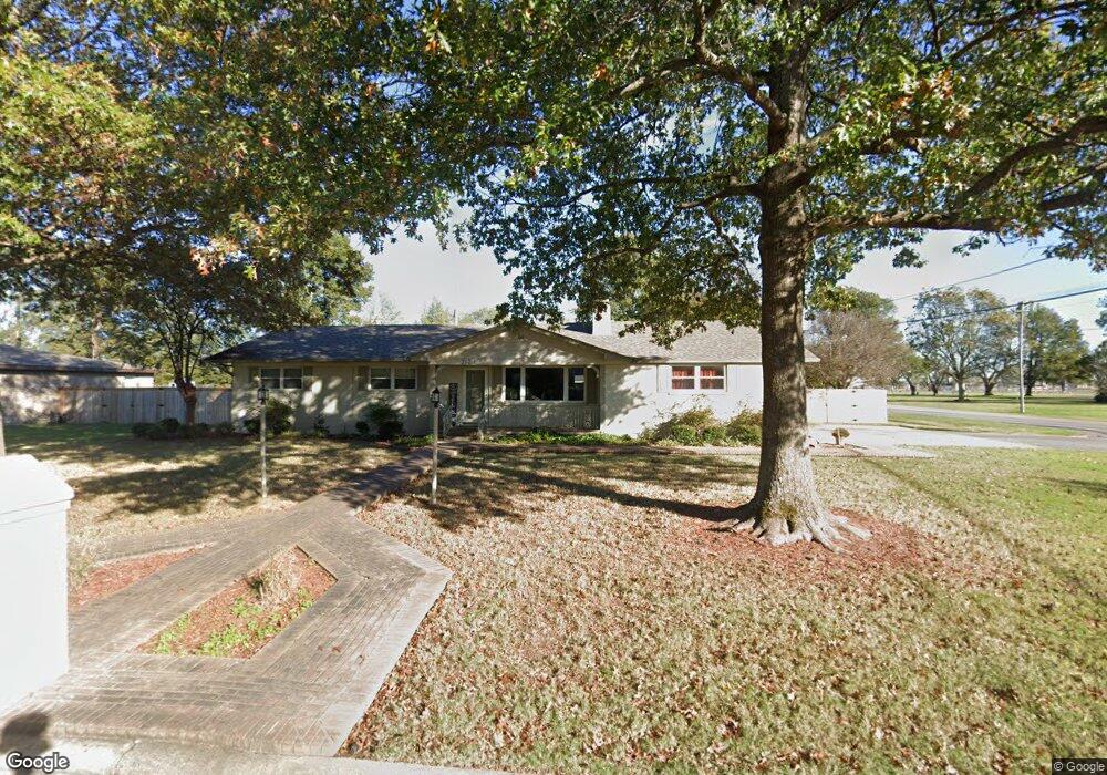 2123 Coker Hampton Dr, Stuttgart, AR 72160 - photo 1