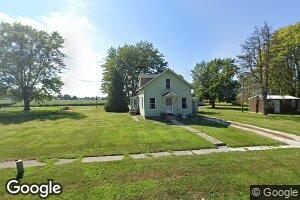 407 North St, Avon, IL 61415