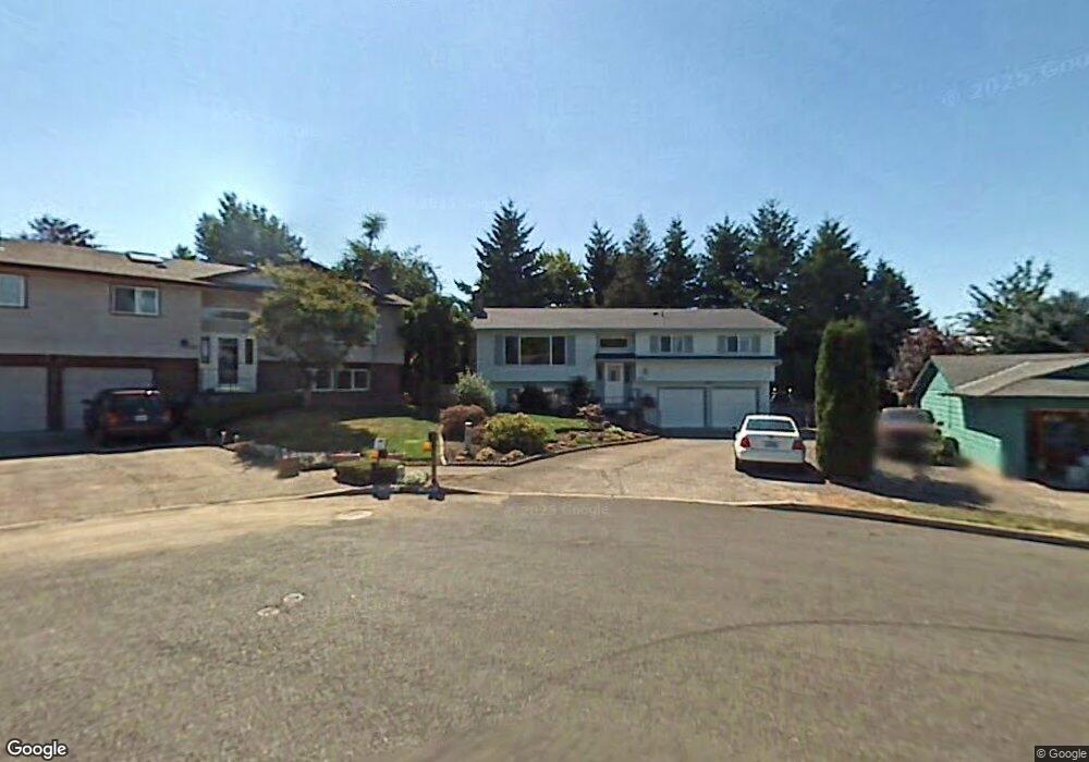 1125 SW Wright Ct, Troutdale, OR 97060 - photo 1