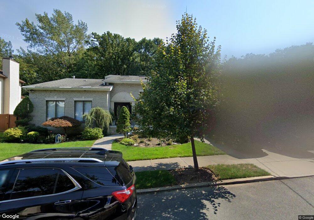 290 Noel St, Staten Island, NY 10312 - photo 1