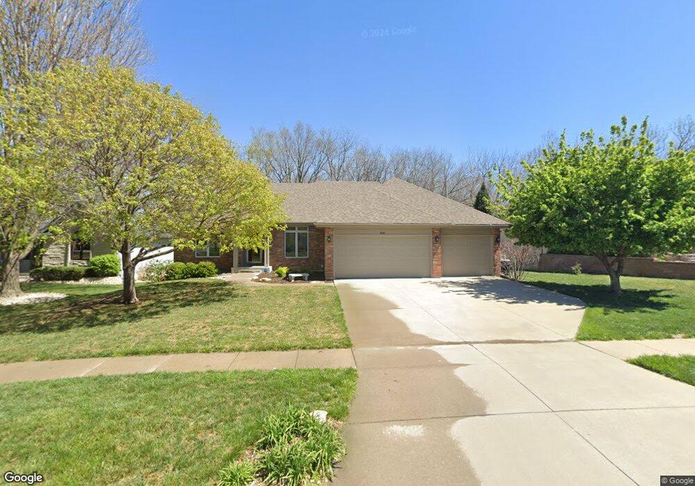 3846 SW Lincolnshire Rd, Topeka, KS 66610 - photo 1