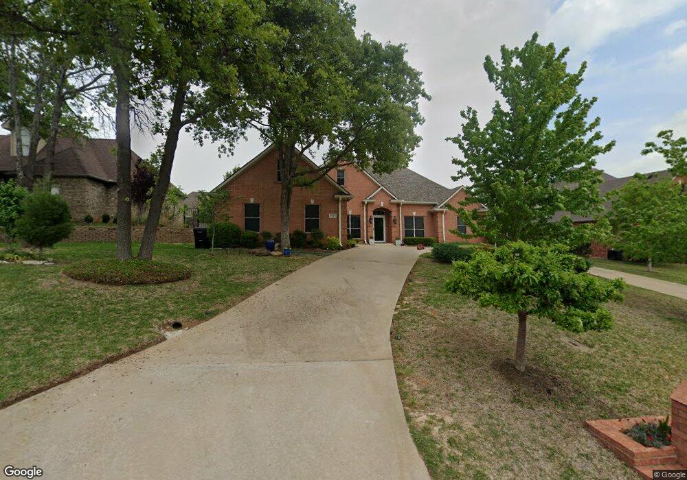 2927 Village Cir, Denison, TX 75020 - photo 1