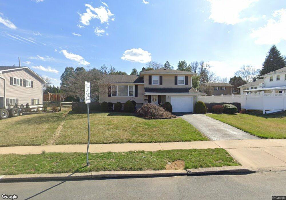 208 High Blvd, Reading, PA 19607 - photo 1